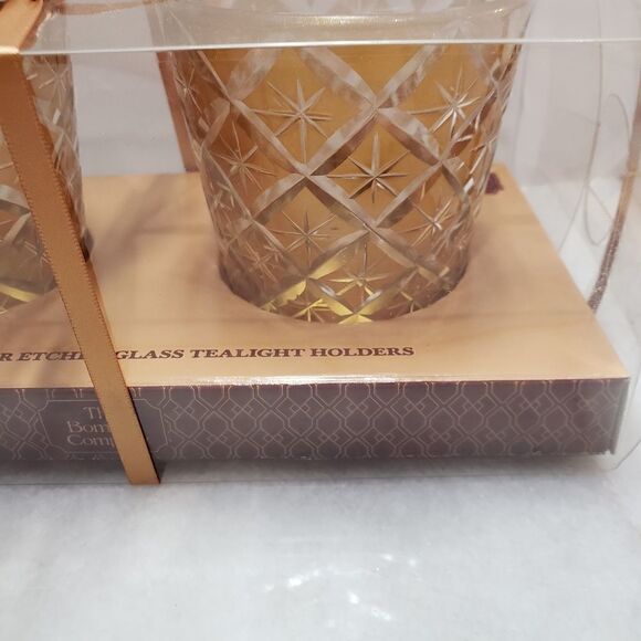 Bombay Gold Tea Light Star Candleholder set of 2 holders - Picture 2 of 8